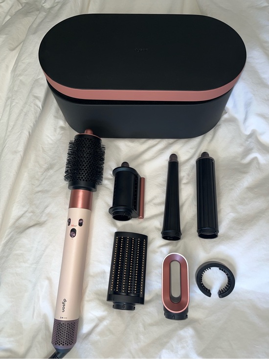 Dyson Other - Dyson Airwrap i.d. Multi-styler and dryer Straight+Wavy Ceramic Pink/Rose Gold)